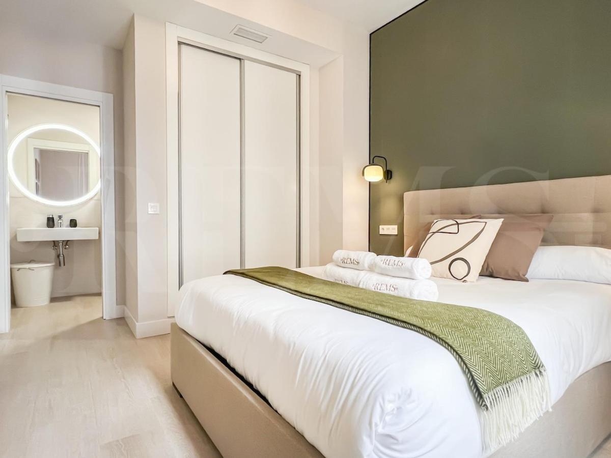 Lovely & Exclusive In The Centre By Rems Apartamento *
