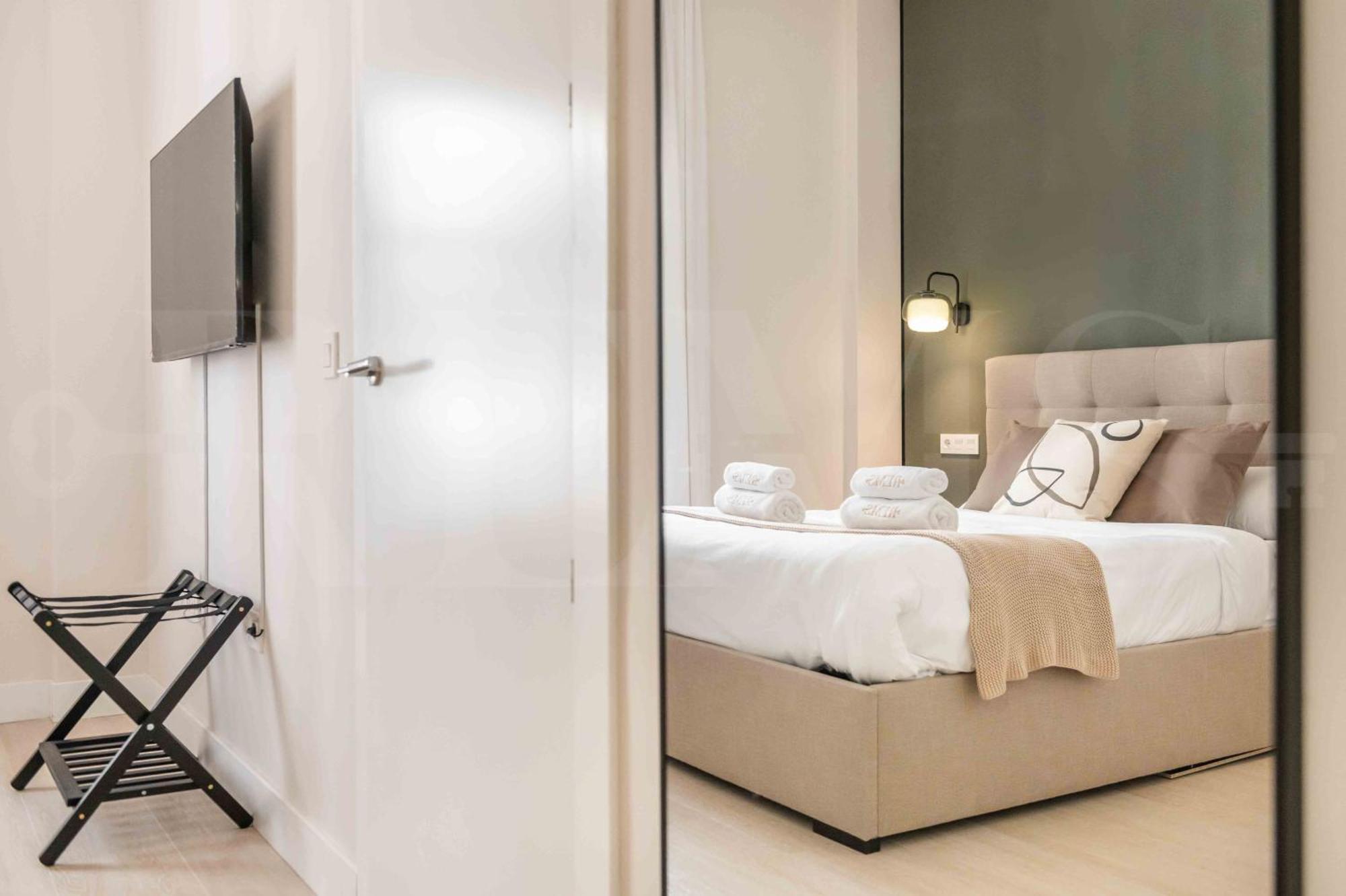 Lovely & Exclusive In The Centre By Rems