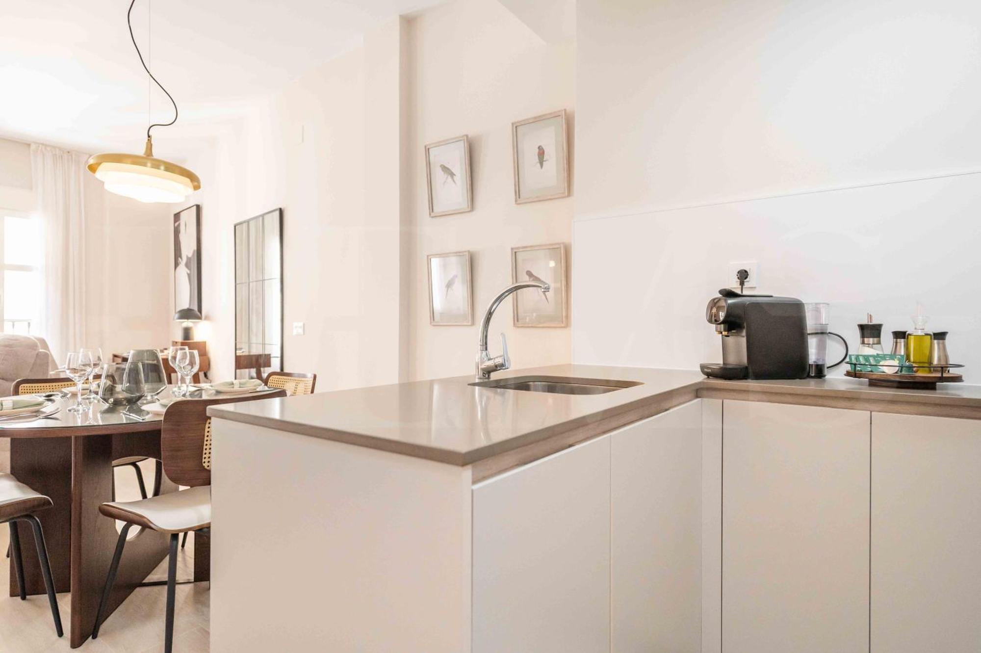 Lovely & Exclusive In The Centre By Rems Apartamento *